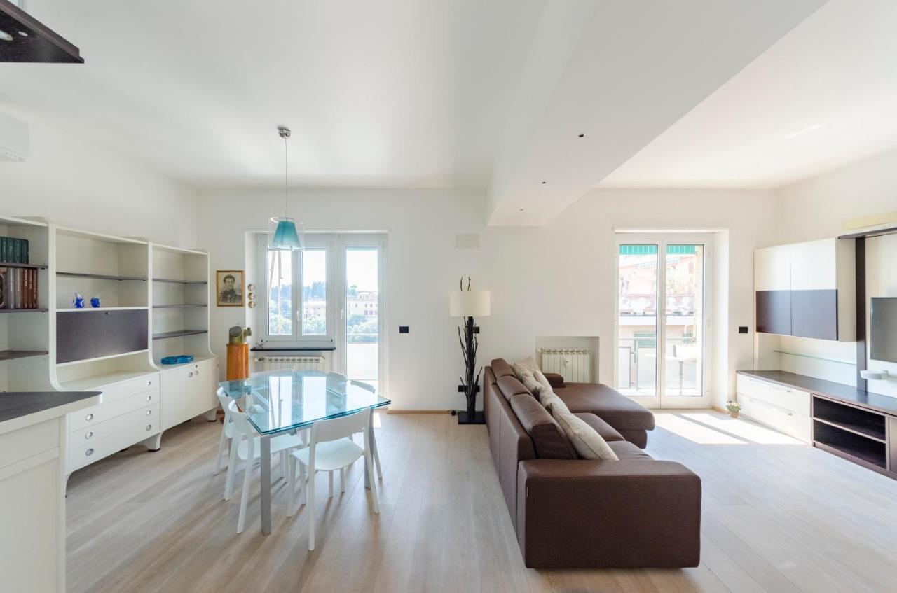 Апартаменты Joivy Great Flat With Sea View Генуя Экстерьер фото