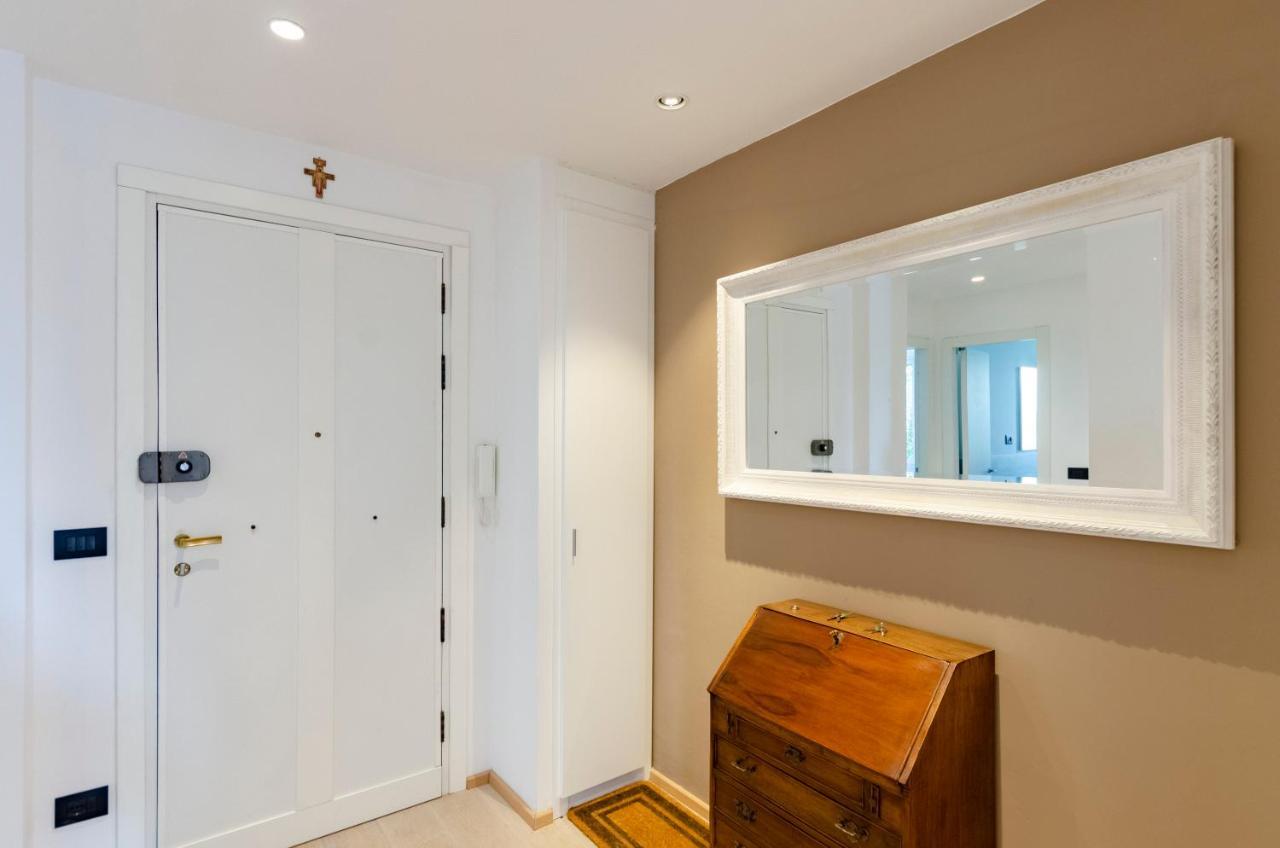 Апартаменты Joivy Great Flat With Sea View Генуя Экстерьер фото