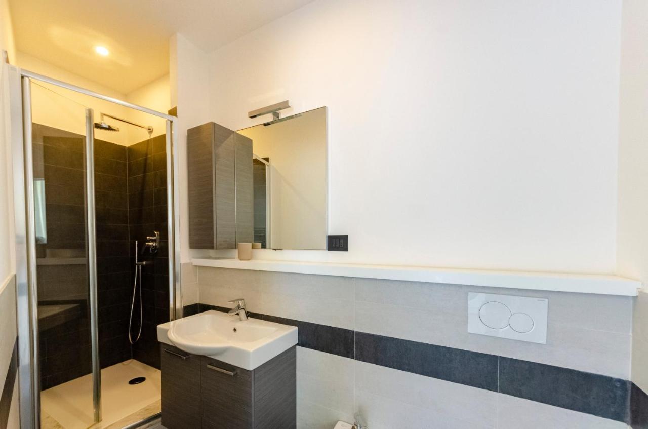 Апартаменты Joivy Great Flat With Sea View Генуя Экстерьер фото