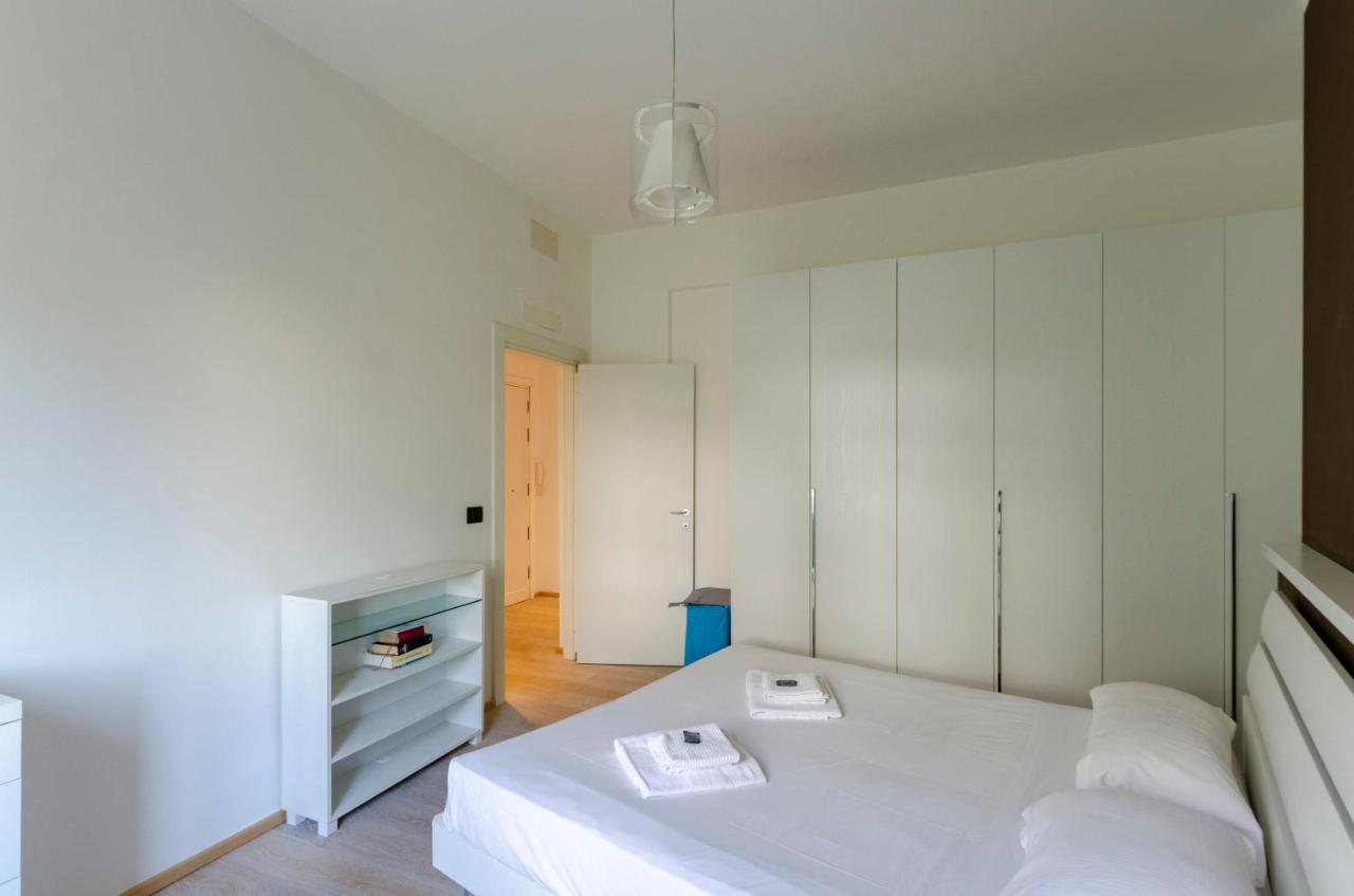 Апартаменты Joivy Great Flat With Sea View Генуя Экстерьер фото